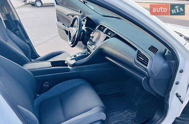 Седан Honda Insight 2020 в 