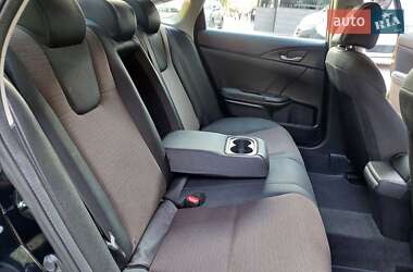 Седан Honda Insight 2020 в 