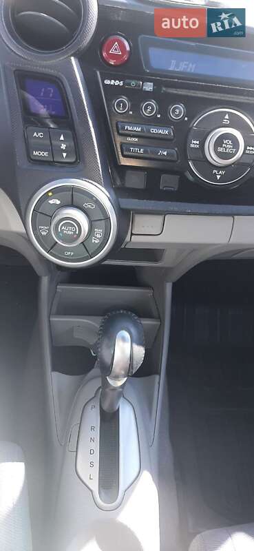 Хэтчбек Honda Insight 2010 в Луцке