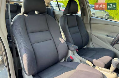 Хетчбек Honda Insight 2010 в 