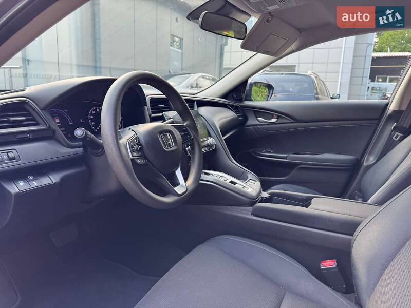 Седан Honda Insight 2019 в Одессе