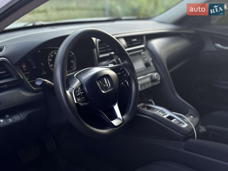 Седан Honda Insight 2018 в Львове