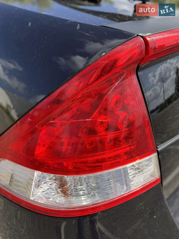 Хэтчбек Honda Insight 2010 в Киеве