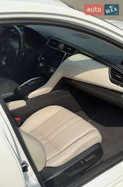 Седан Honda Insight 2020 в 