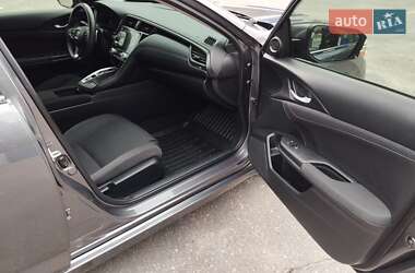 Седан Honda Insight 2019 в 