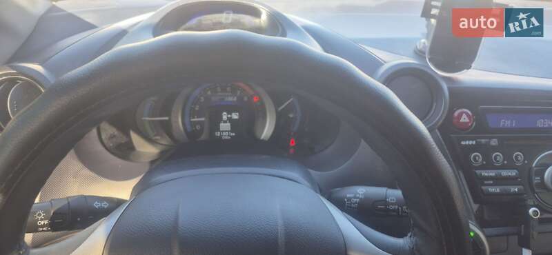 Хэтчбек Honda Insight 2010 в Сумах
