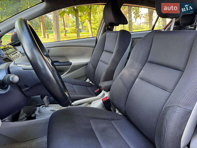 Хэтчбек Honda Insight 2009 в Киеве фото 19 Хэтчбек Honda Insight 2009 в Киеве