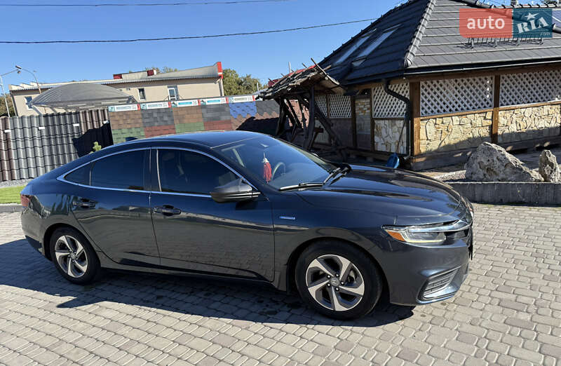 Седан Honda Insight 2018 в Ровно