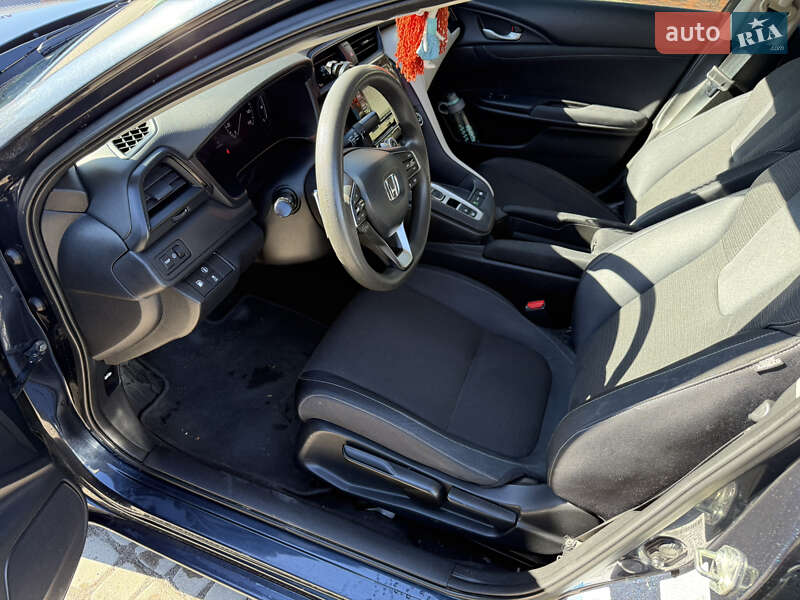 Седан Honda Insight 2018 в Ровно