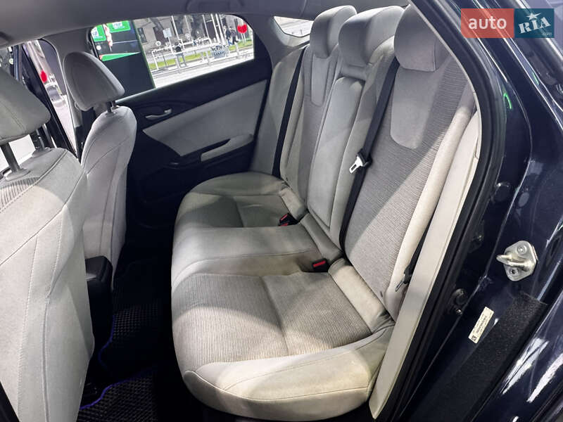 Седан Honda Insight 2019 в Одессе