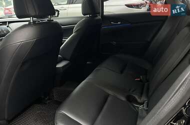 Седан Honda Insight 2019 в 