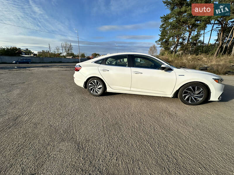 Седан Honda Insight 2018 в Киеве