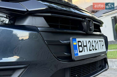 Седан Honda Insight 2018 в 