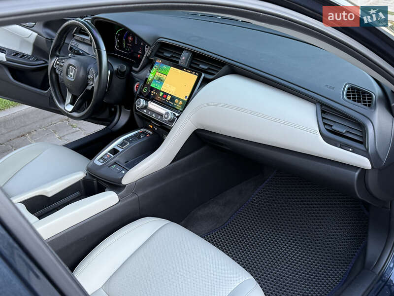 Седан Honda Insight 2018 в Одессе