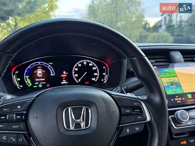 Седан Honda Insight 2018 в Одессе