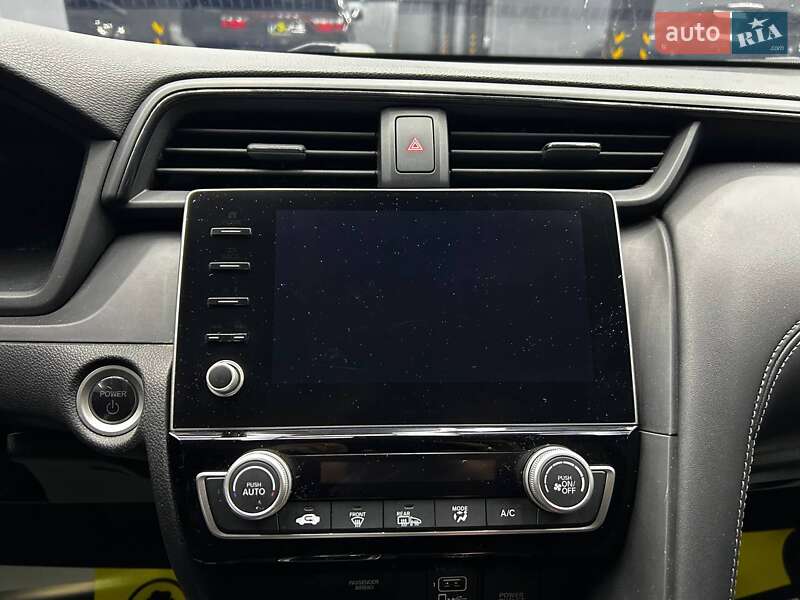 Седан Honda Insight 2020 в Чернівцях