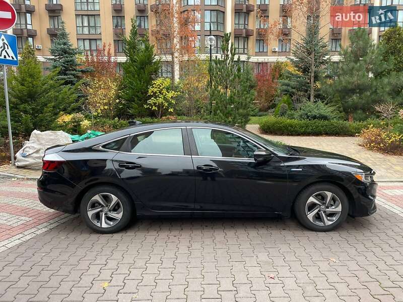 Седан Honda Insight 2019 в Киеве