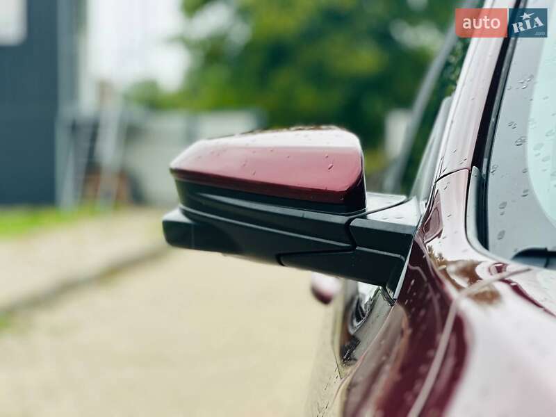 Седан Honda Insight 2018 в Луцке