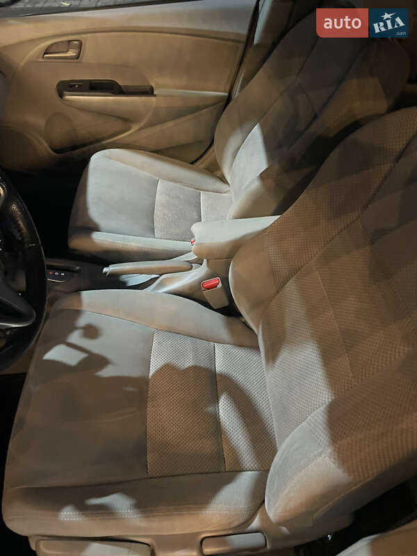 Хэтчбек Honda Insight 2010 в Днепре фото 28 Хэтчбек Honda Insight 2010 в Днепре
