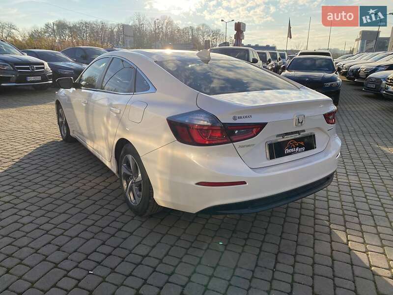 Седан Honda Insight 2018 в Львове