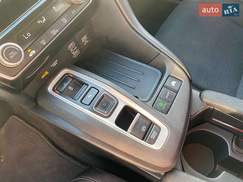 Седан Honda Insight 2018 в Львове