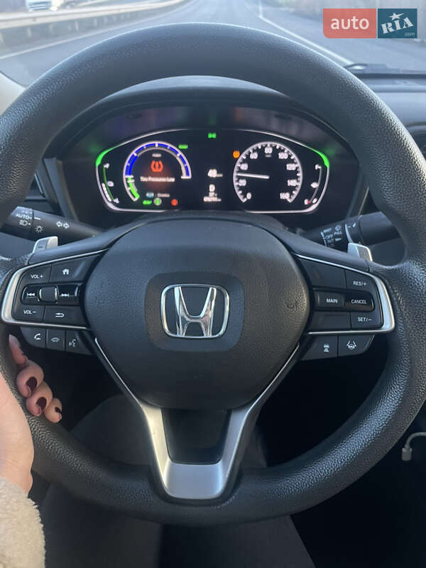 Седан Honda Insight 2019 в Ровно
