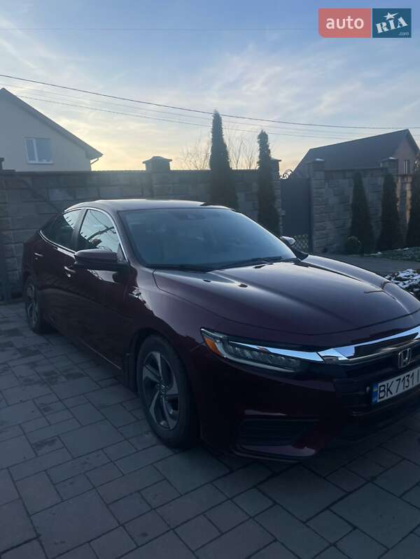 Седан Honda Insight 2019 в Ровно