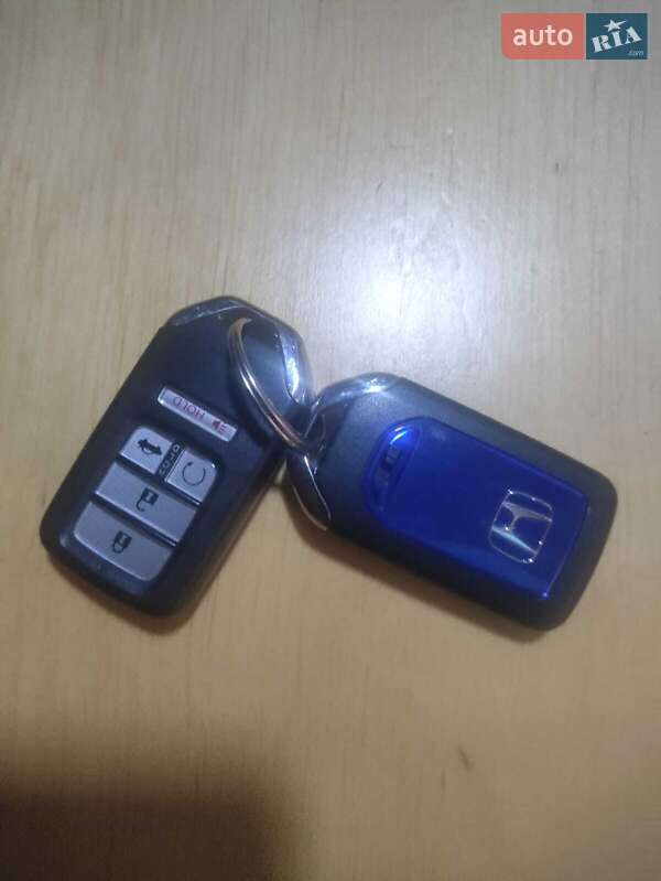 Седан Honda Insight 2019 в Киеве