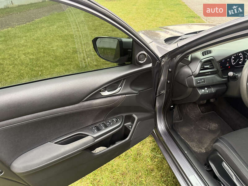 Седан Honda Insight 2021 в Львові