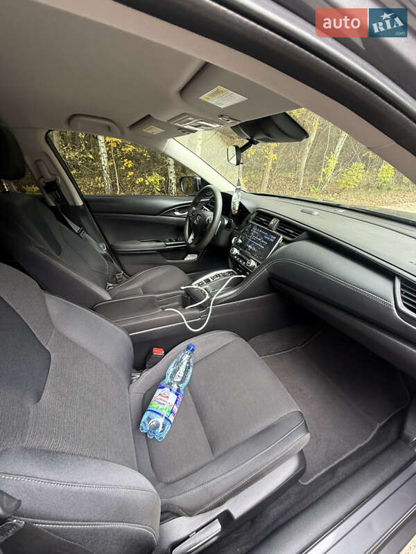 Седан Honda Insight 2021 в Львові