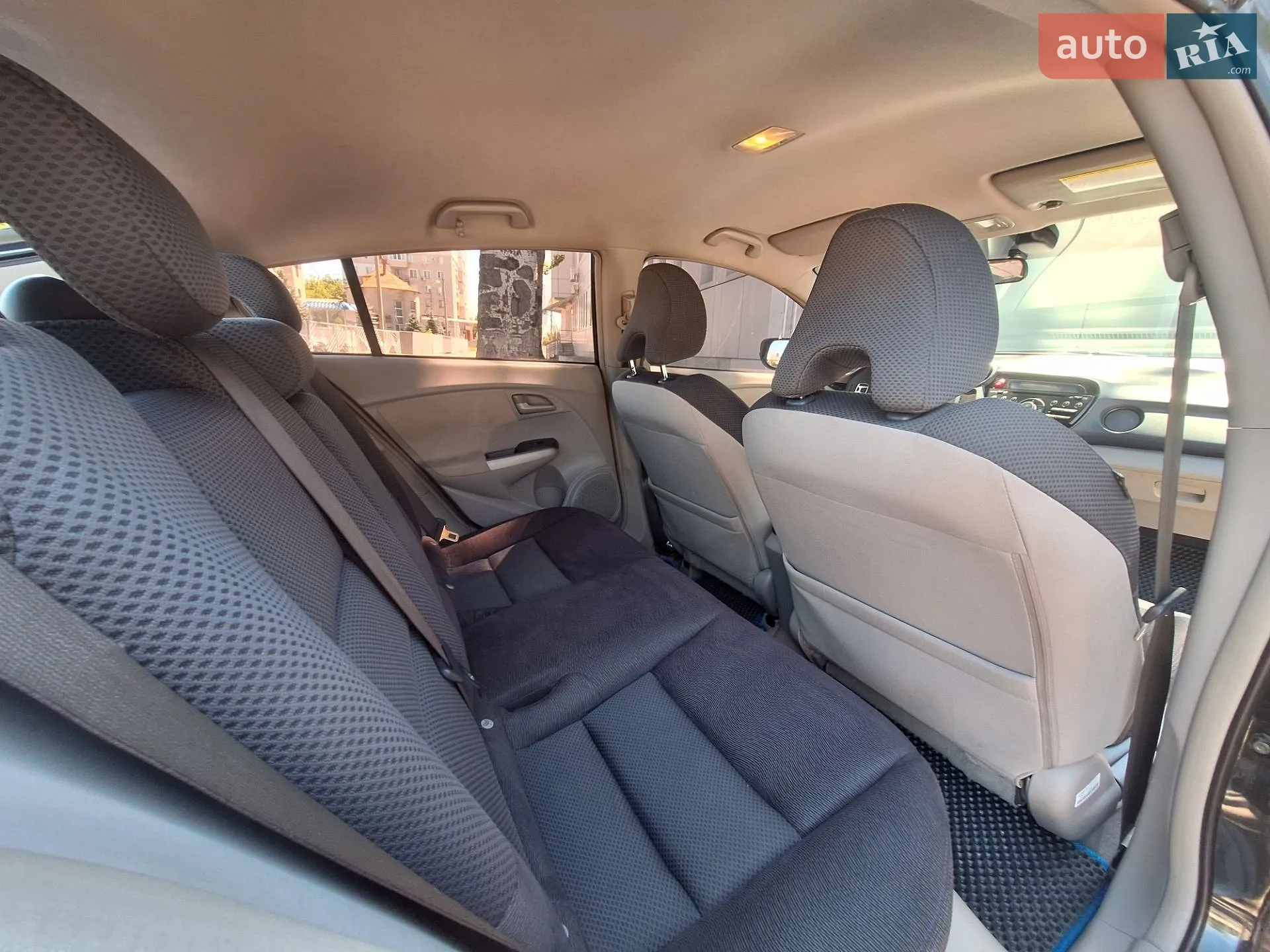 2010 Honda Insight - мініатюра 8