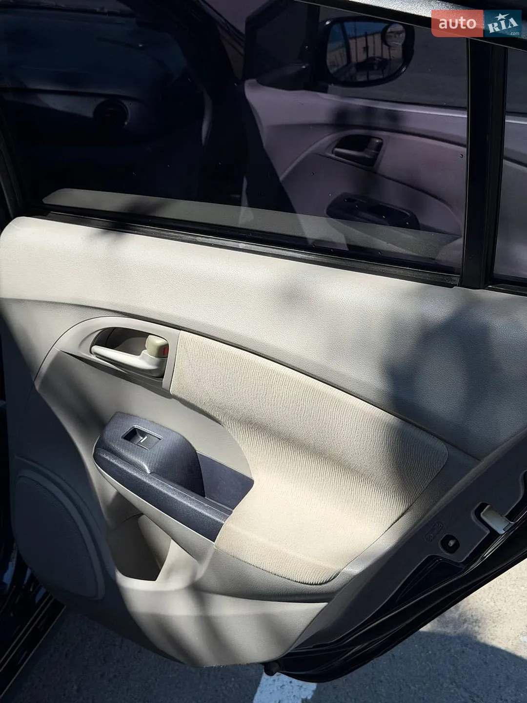 2010 Honda Insight - мініатюра 10