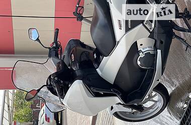 Макси-скутер Honda Integra 700 2012 в Ровно
