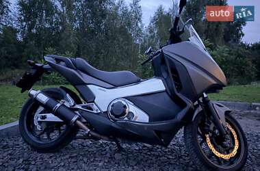 Макси-скутер Honda Integra 750 2014 в 
