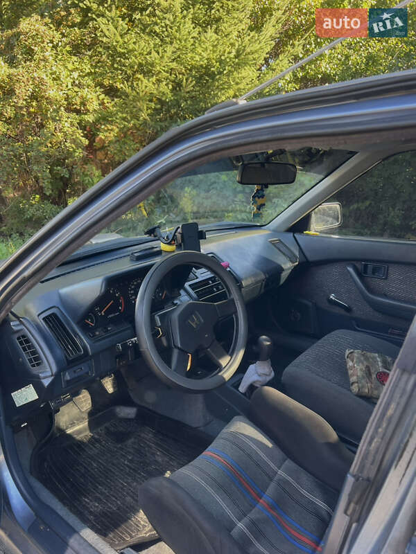 Лифтбек Honda Integra 1988 в Киеве фото 6 Лифтбек Honda Integra 1988 в Киеве