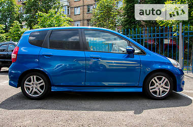 Хэтчбек Honda Jazz 2008 в Киеве