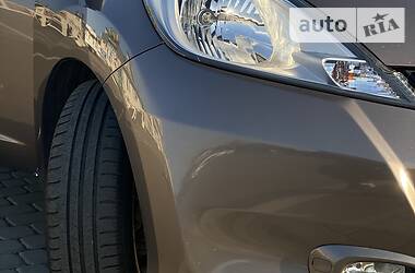 Хетчбек Honda Jazz 2011 в 