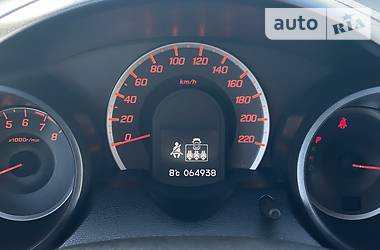 Хетчбек Honda Jazz 2011 в 