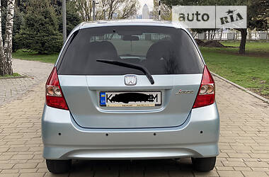 Хэтчбек Honda Jazz 2008 в 