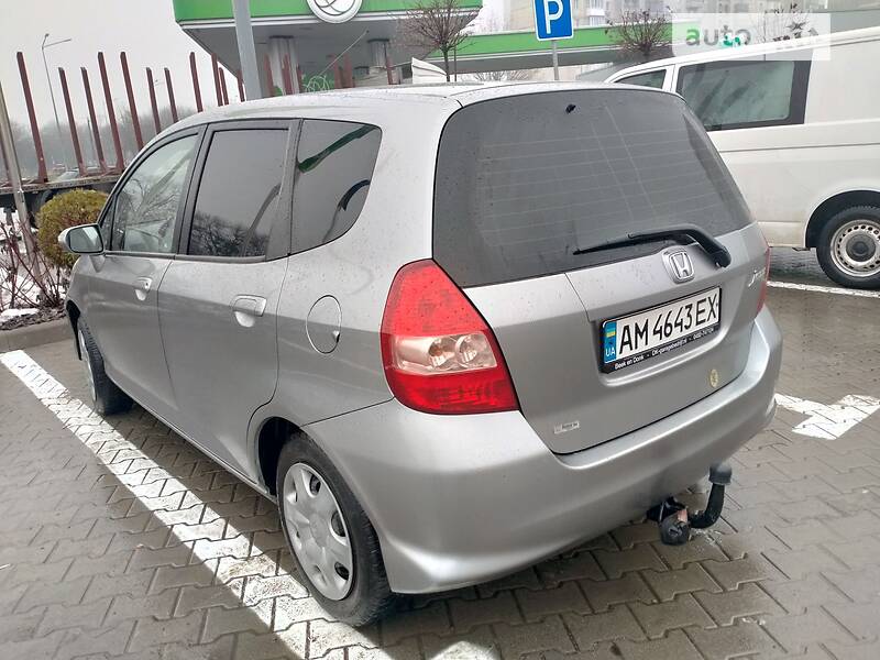 Седан Honda Jazz 2005 в Житомире