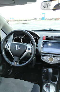 Хэтчбек Honda Jazz 2007 в 