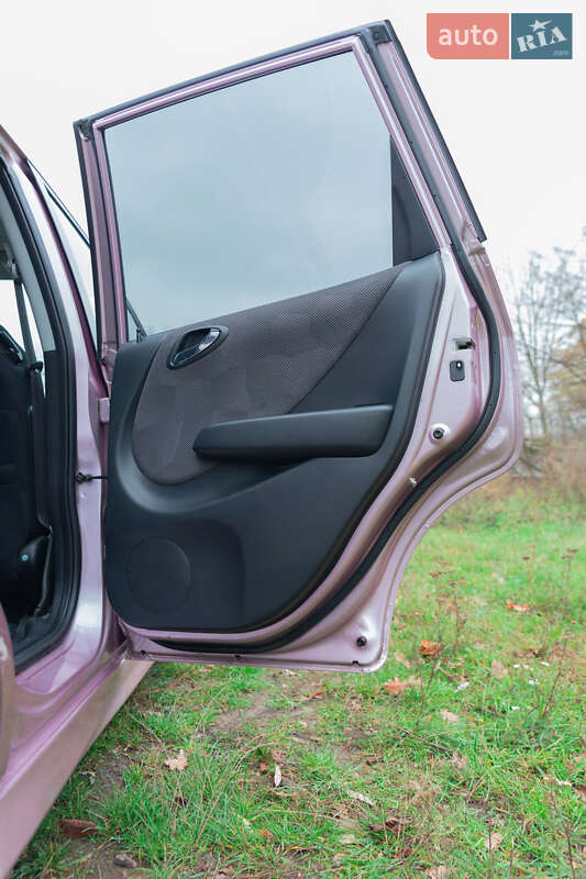 Хэтчбек Honda Jazz 2008 в Виннице