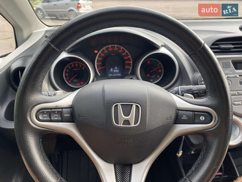 Хэтчбек Honda Jazz 2009 в Ровно