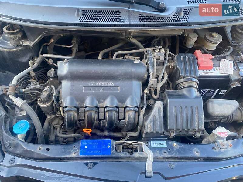 Хэтчбек Honda Jazz 2006 в Виннице