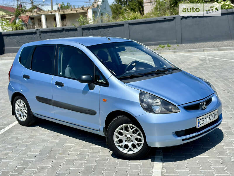 Хэтчбек Honda Jazz 2003 в Черновцах