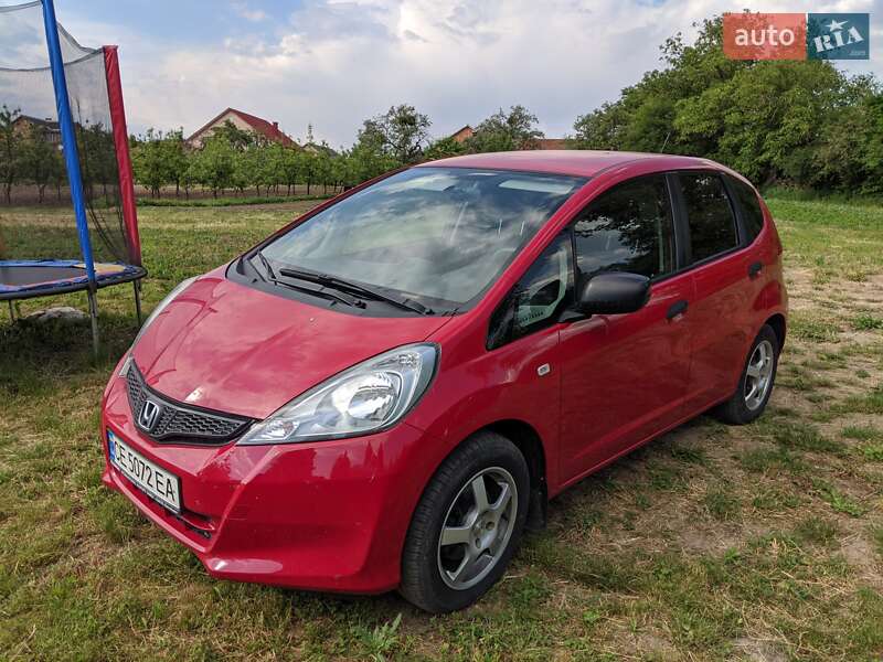 Хэтчбек Honda Jazz 2013 в Черновцах