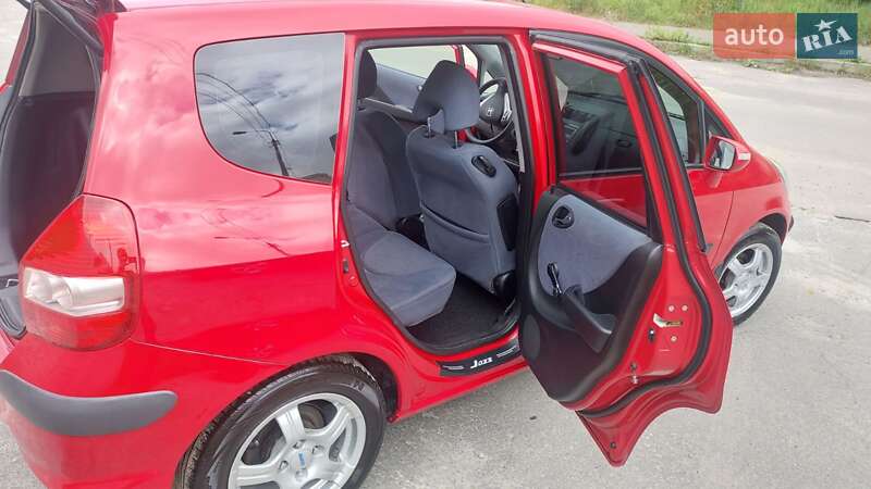 Хэтчбек Honda Jazz 2005 в Тернополе