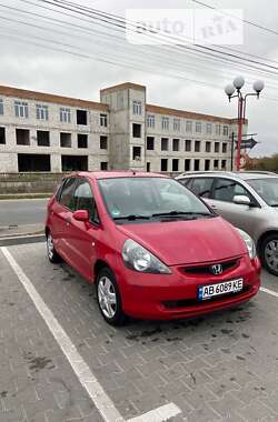 Хэтчбек Honda Jazz 2004 в 