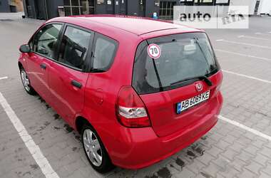 Хэтчбек Honda Jazz 2004 в 