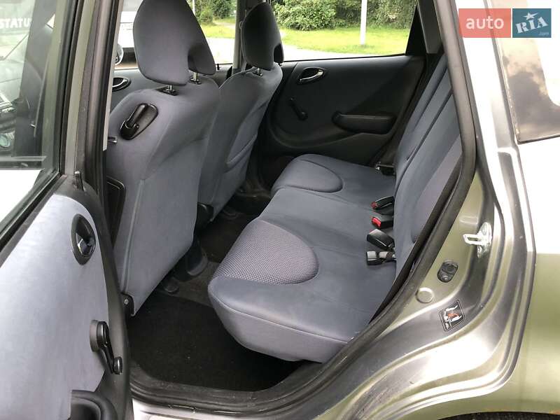 Хэтчбек Honda Jazz 2005 в Луцке